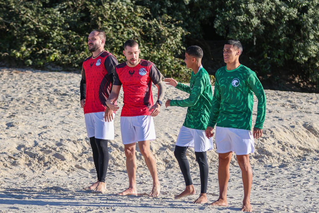 Footvolley on Desert