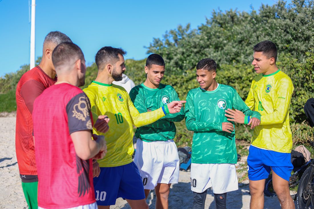 Footvolley on Desert