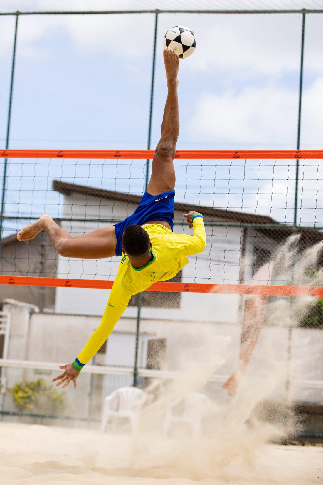 Footvolley on Desert